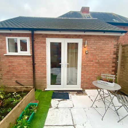 Cosy Cart Shed Hotel Evesham Bagian luar foto