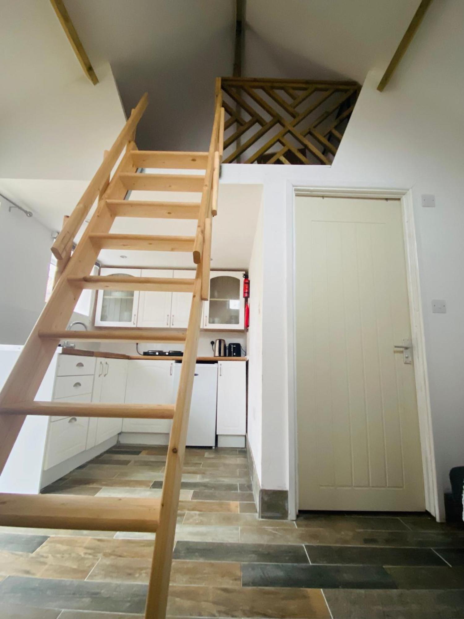 Cosy Cart Shed Hotel Evesham Bagian luar foto
